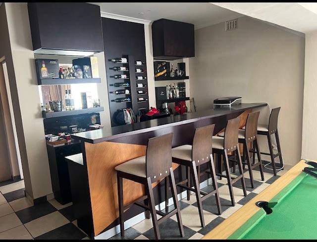 4 BEDROOM HOUSE FOR SALE IN HERRWOOD PARK